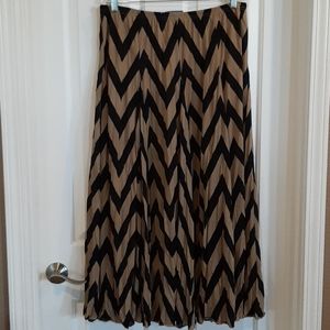 Skirt - Broomstick style